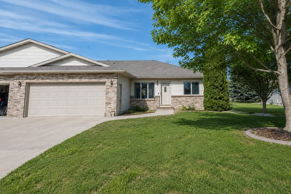 1002 9th Avenue Se, Barnesville, MN 56514