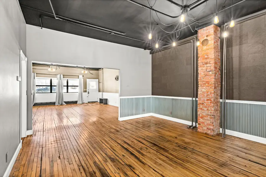 722 E 3rd Street, Duluth, MN 55805 - #3