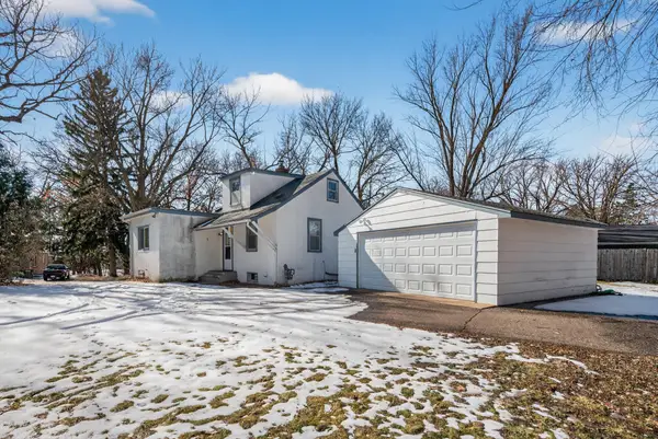 117 Birch Street, Mahtomedi, MN 55115