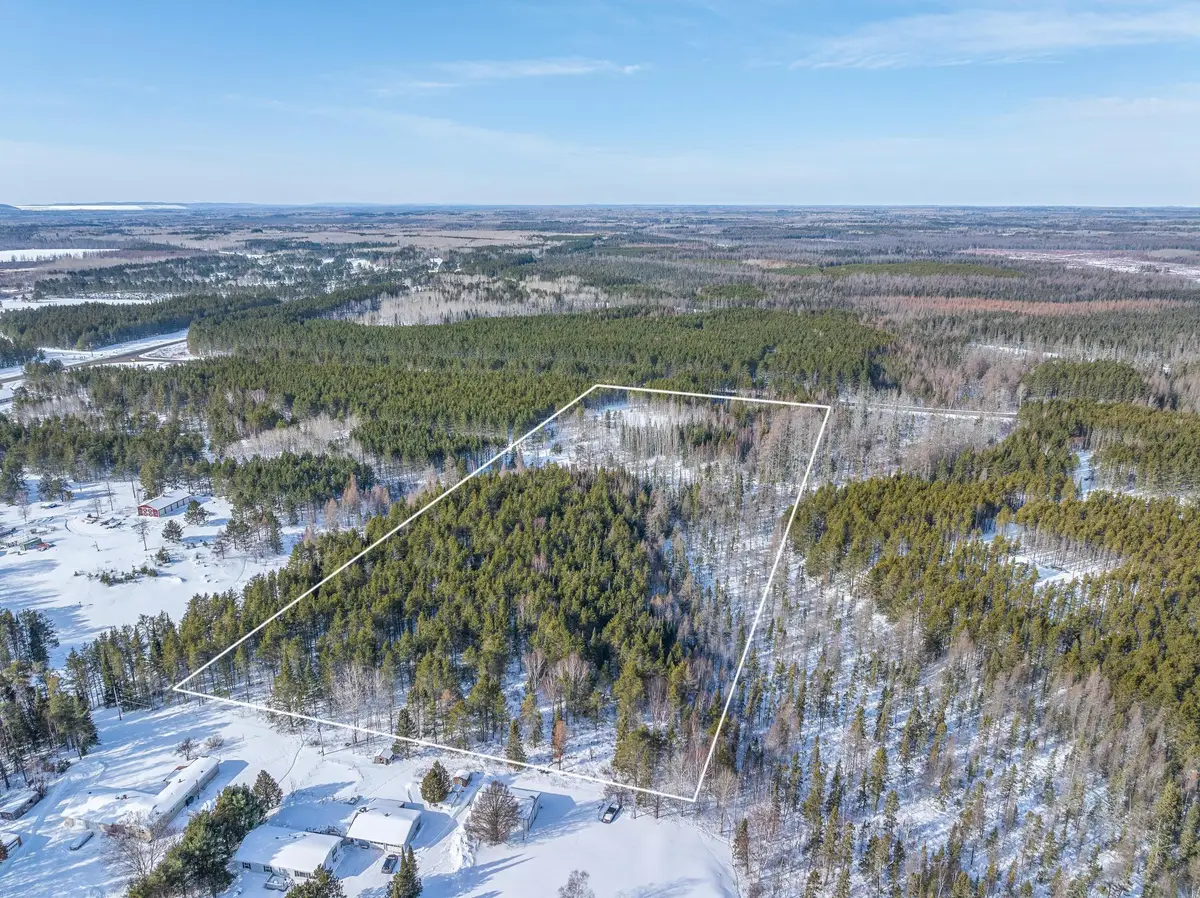 8352 Highway 21 N, Babbitt, MN 55706 - #1