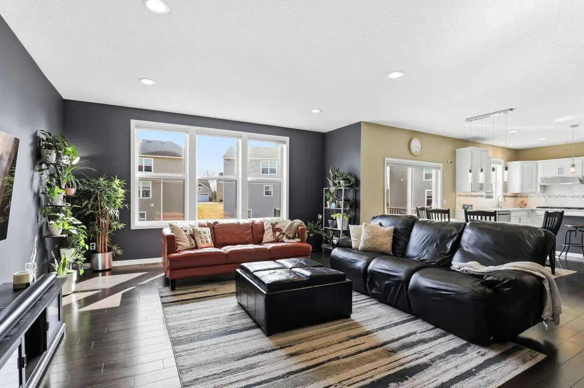 671 Devine Drive, Saint Paul, MN 55112 - #1