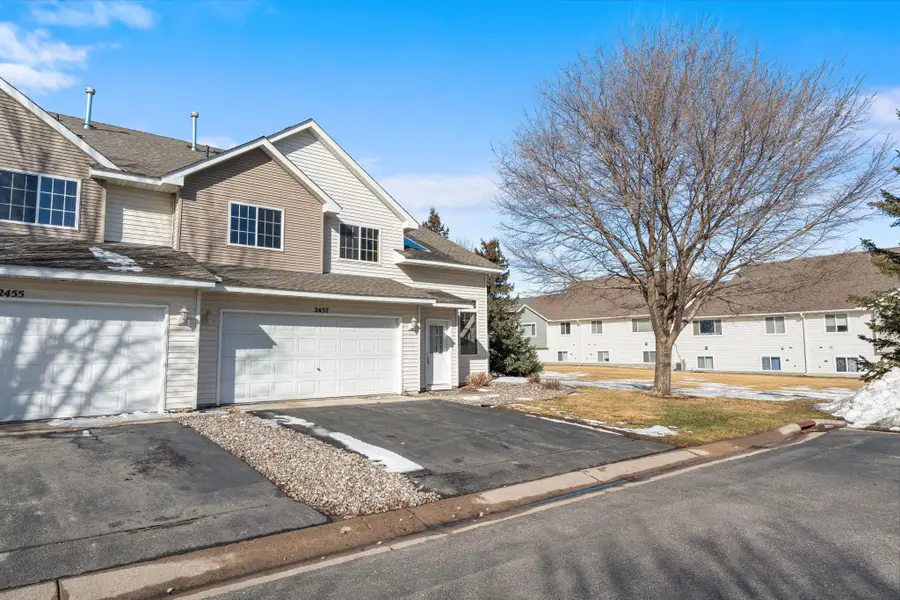 2457 Yellowstone Drive #116, Hastings, MN 55033 - #3