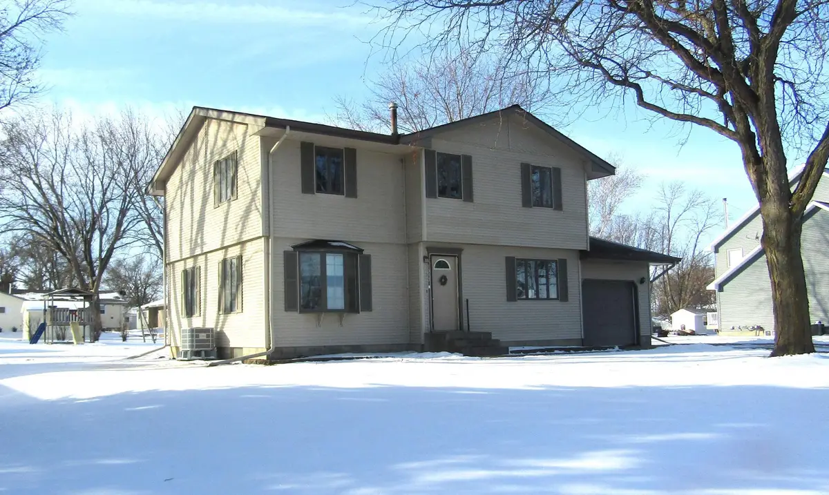 1333 Walnut Street, Dawson, MN 56232 - #1