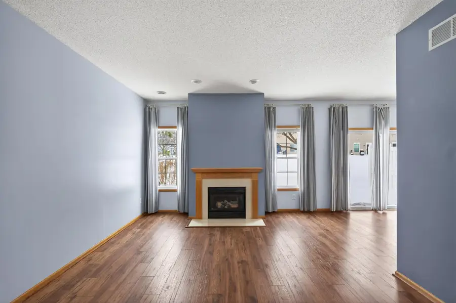 15719 France Way #1313, Apple Valley, MN 55124 - #3