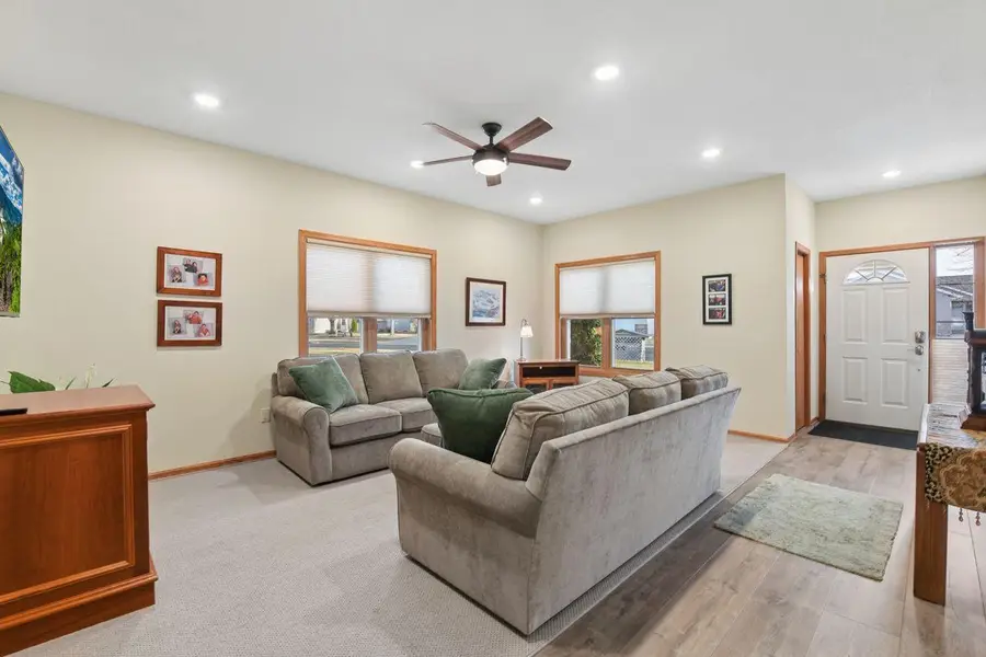 810 2nd Street Nw, New Prague, MN 56071 - #3