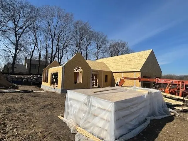 2683 Lakeview Court, Saint Paul, MN 55117 - #3