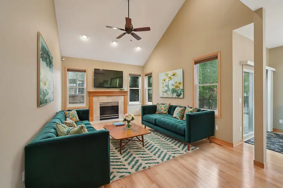 17818 Inverness Curve, Eden Prairie, MN 55347 - #2