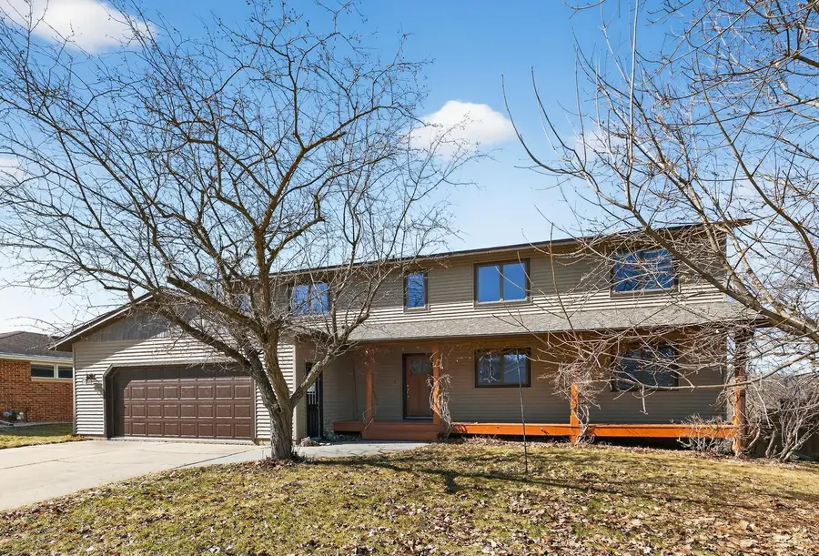 2357 Northern Hills Court Ne, Rochester, MN 55906 - #2