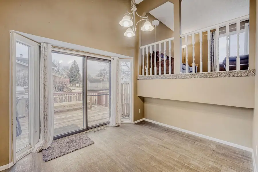 9733 Thomas Avenue N, Minneapolis, MN 55444 - #2