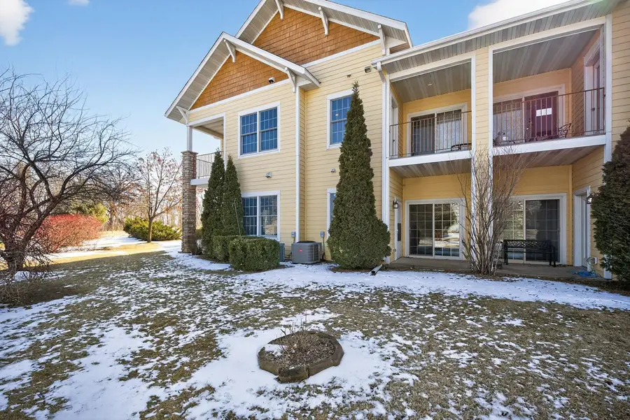 755 Hickory Way #6, Lake City, MN 55041 - #2