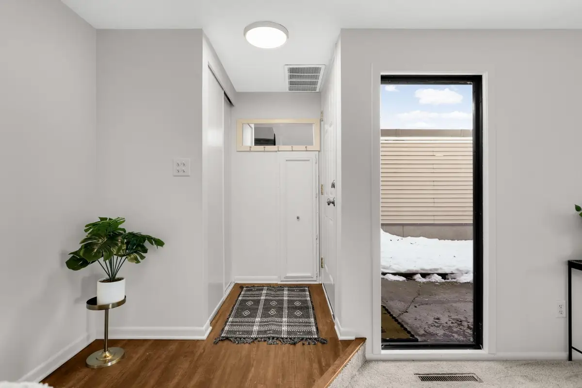 1100 Wagon Wheel Road, Hopkins, MN 55343 - #1