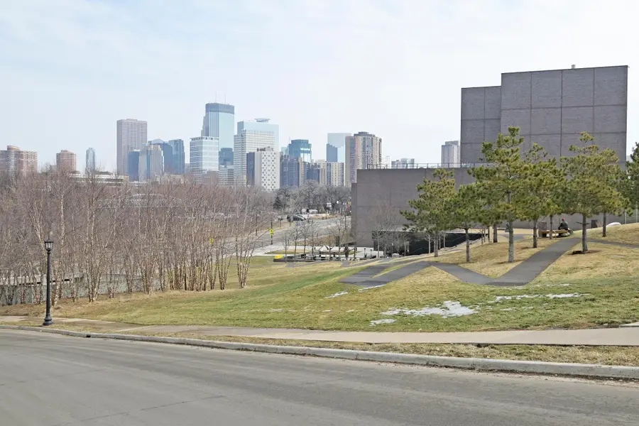 50 Groveland Terrace #C209, Minneapolis, MN 55403 - #2