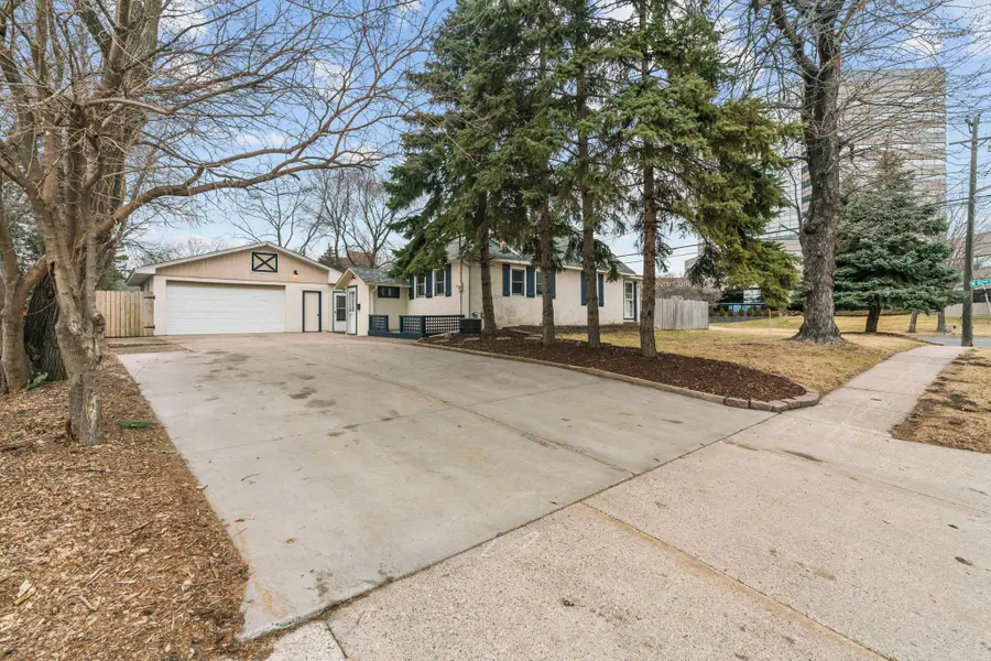 8200 Irving Avenue S, Minneapolis, MN 55431 - #2