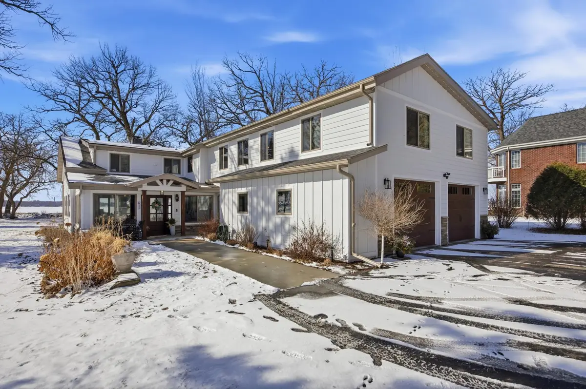 611 N Shore Drive, Detroit Lakes, MN 56501 - #1