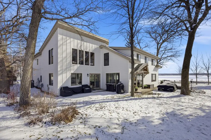 611 N Shore Drive, Detroit Lakes, MN 56501 - #3