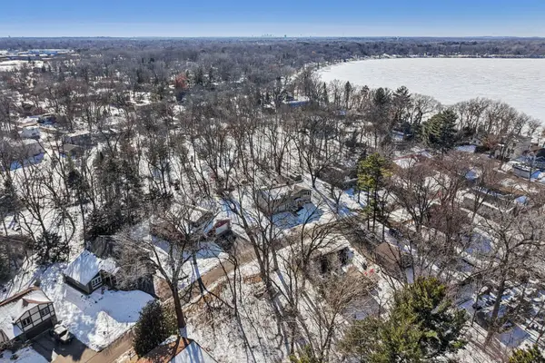 5301 Oakwood Drive, Saint Paul, MN 55110