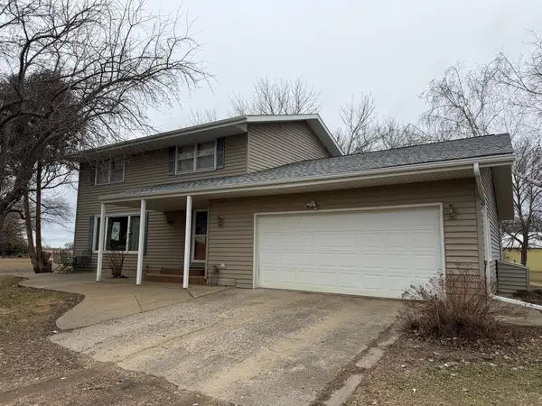 175 30th Street Sw, Benson, MN 56215
