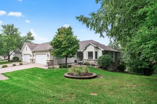 9930 Old Wagon Trail, Eden Prairie, MN 55347