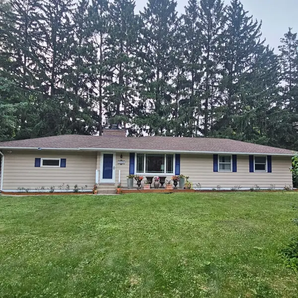 11220 Ridgemount Avenue W, Minneapolis, MN 55441