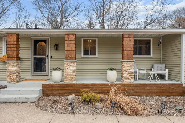 16100 Temple Drive, Minnetonka, MN 55345