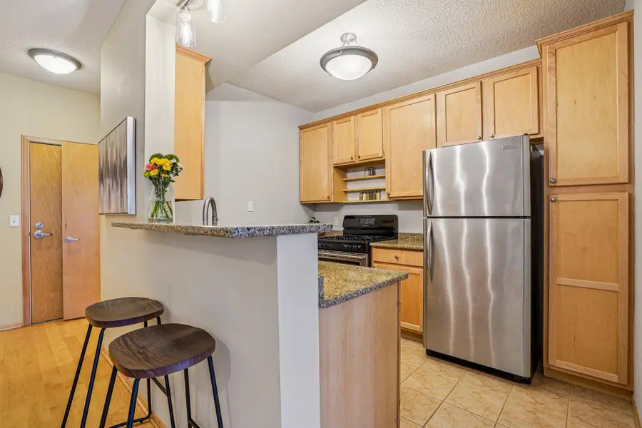 825 Berry Street #106, Saint Paul, MN 55114 - #3