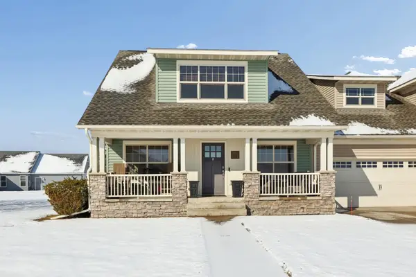 1901 Sandstone Loop S #4, Sartell, MN 56377