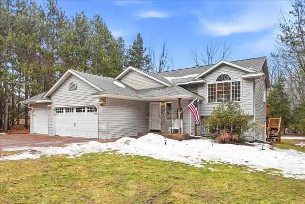 1441 141st Avenue, New Richmond, WI 54017