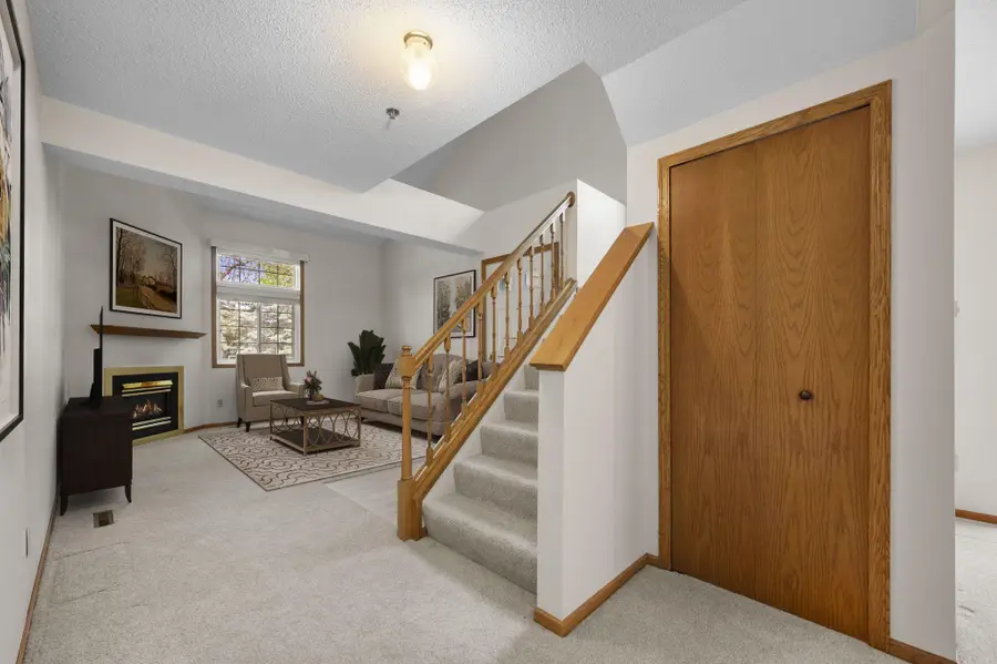 2611 Concord Way, Mendota Heights, MN 55120 - #3