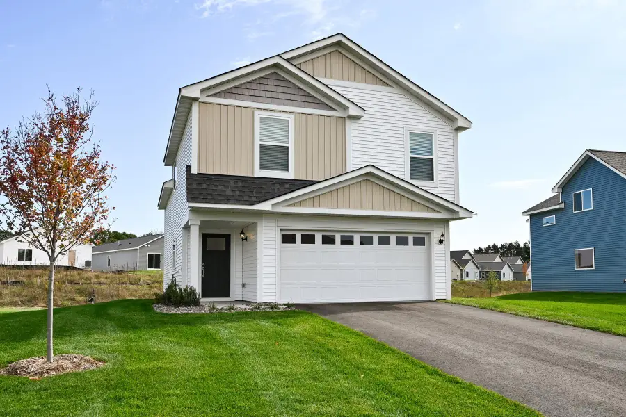 608 Redwood Loop N, Cambridge, MN 55008 - #2