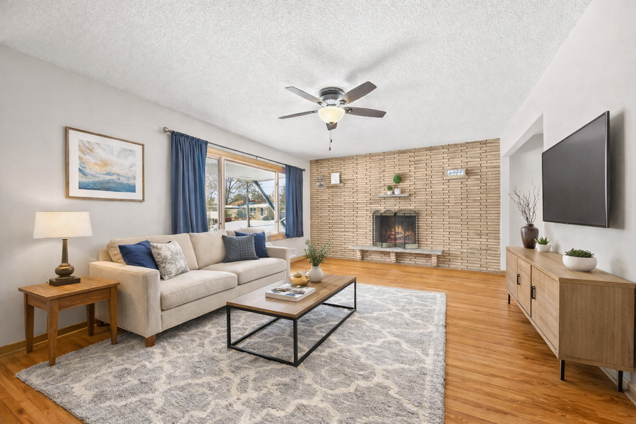 7720 Viewcrest Lane, Minneapolis, MN 55427 - #3