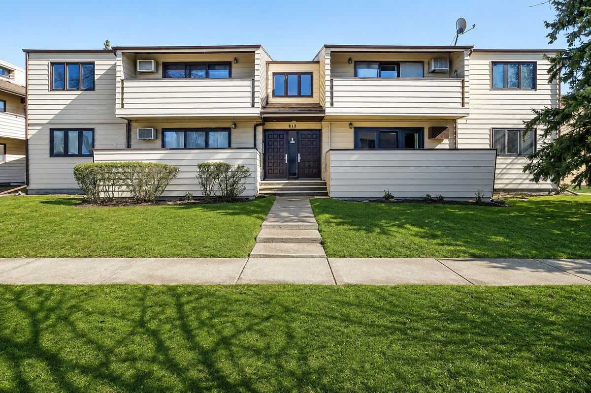 812 10th Street S #B9, Fargo, ND 58103 - #1