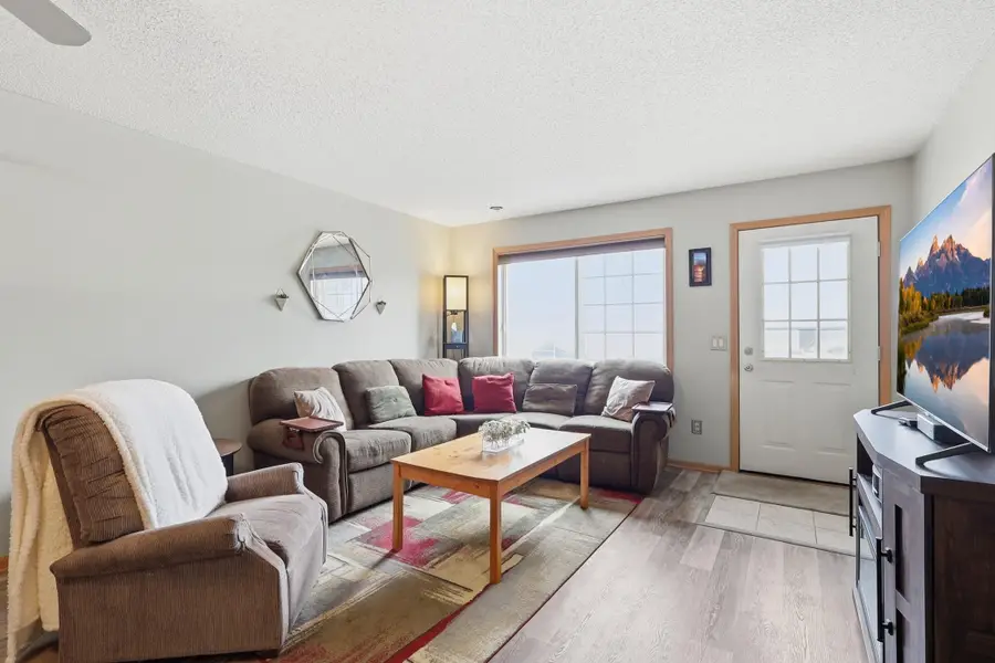 1805 Southcross Drive W #2706, Burnsville, MN 55306 - #3