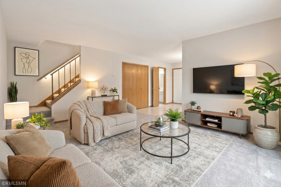 7578 13th Street N, Oakdale, MN 55128 - #3