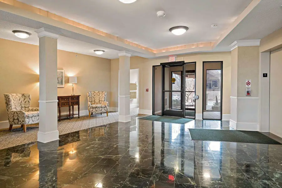 5985 Rowland Road #204, Minnetonka, MN 55343 - #3