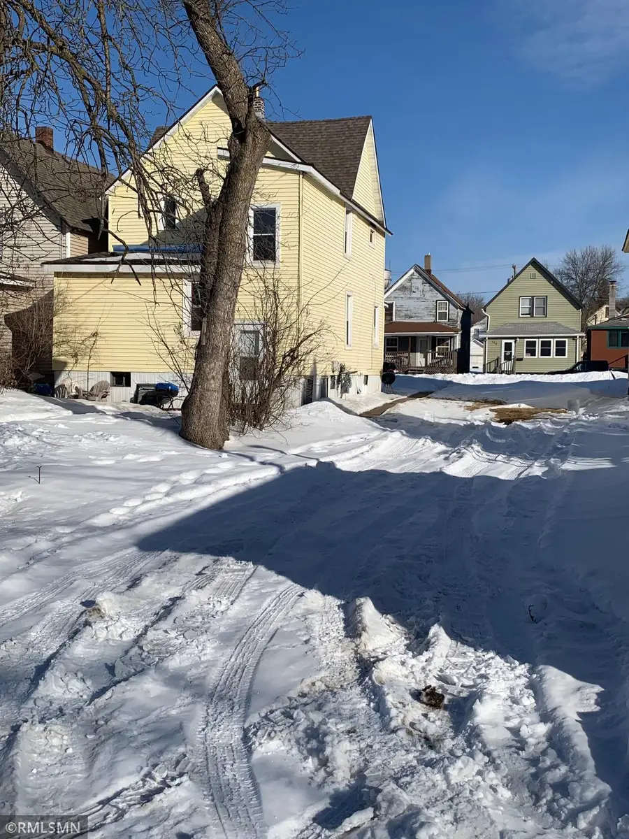 124 E 17th Street, Hibbing, MN 55746 - #2