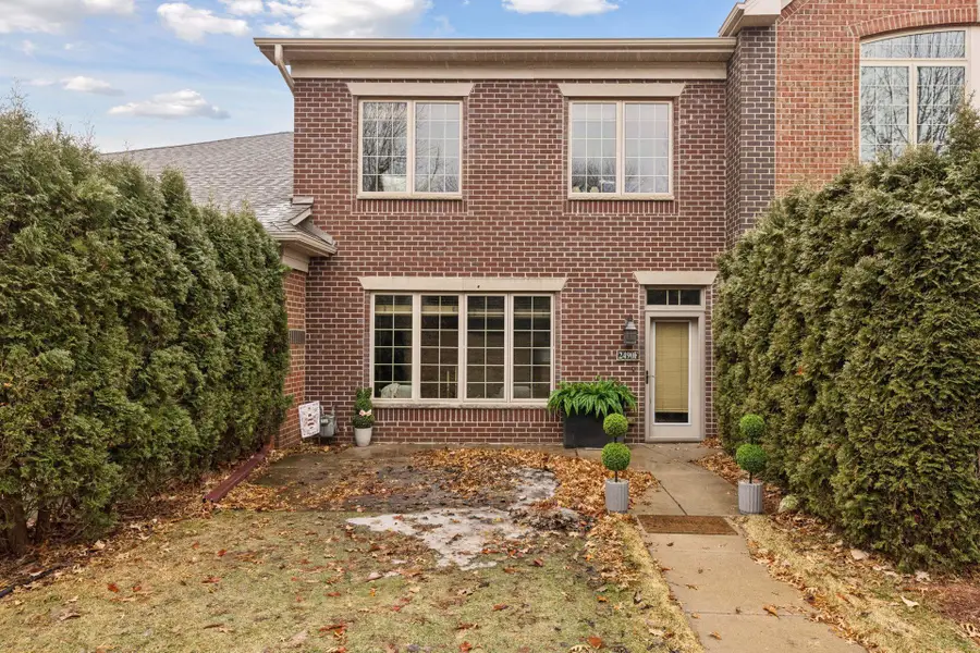 2490 119th Court Ne #F, Blaine, MN 55449 - #2