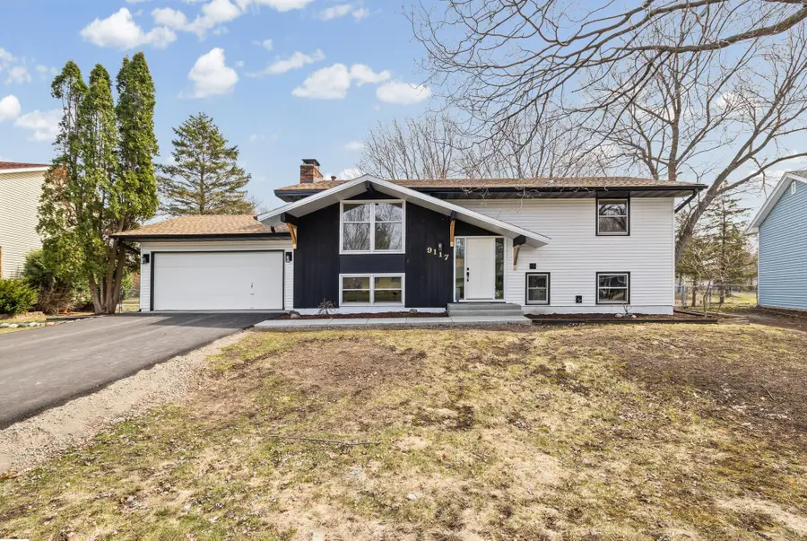 9117 31st Avenue N, Minneapolis, MN 55427 - #2