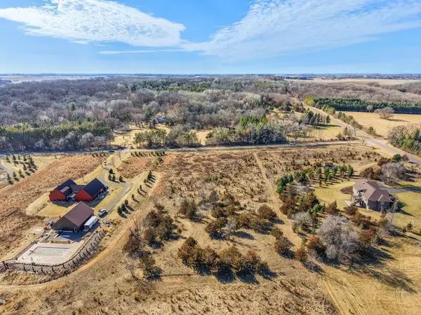 5131 Trading Post Trail S, Afton, MN 55001