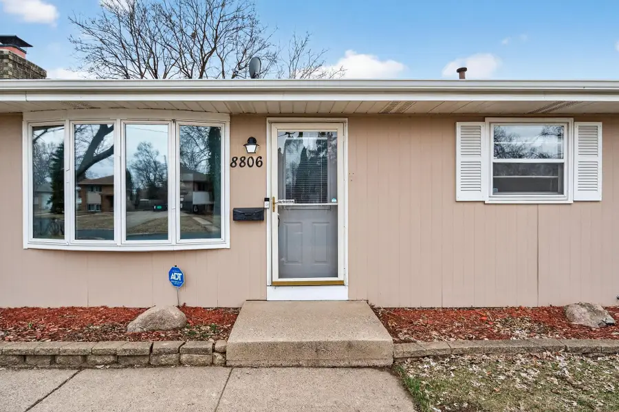 8806 18th Avenue S, Minneapolis, MN 55425 - #3