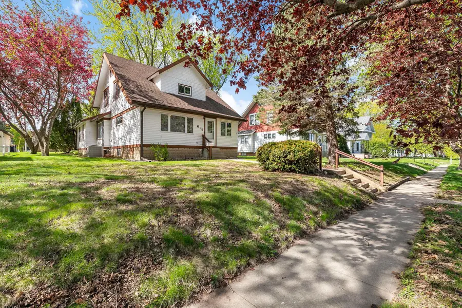 615 7th Street, Kenyon, MN 55946 - #3