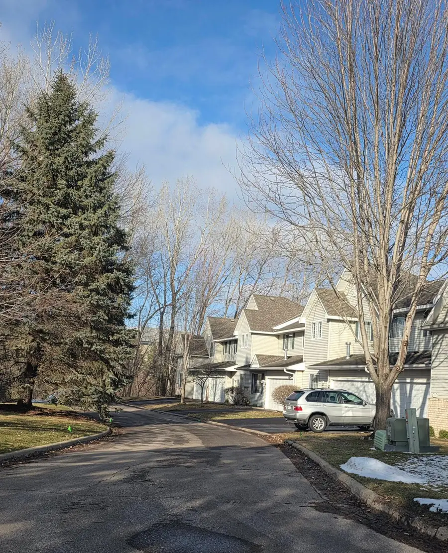 13932 Erwin Court, Eden Prairie, MN 55344 - #3