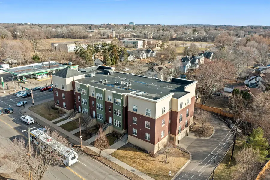 1776 Maryland Avenue E #105, Saint Paul, MN 55106 - #3