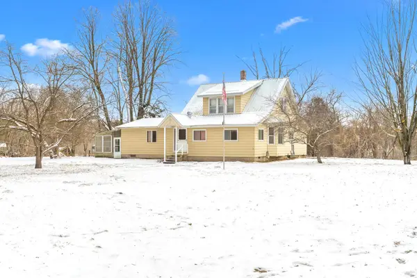 5475 320th Street, Stacy, MN 55079