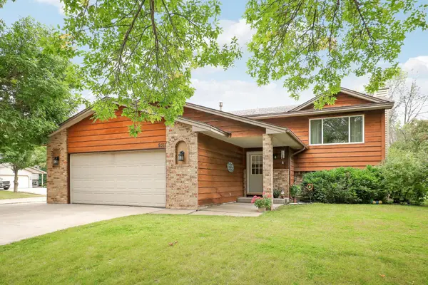 9311 Thomas Avenue N, Brooklyn Park, MN 55444