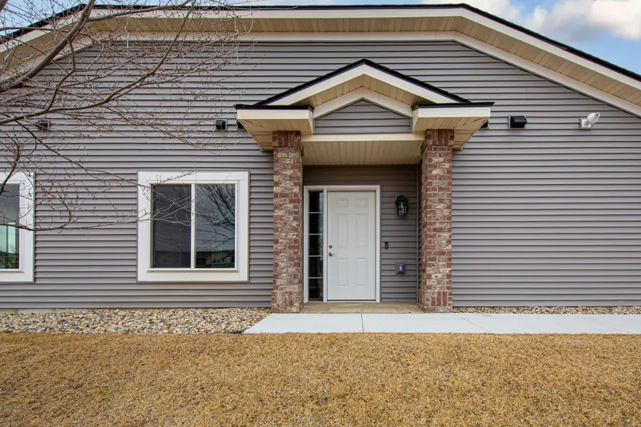 501 Ford Street E, Northfield, MN 55057 - #2