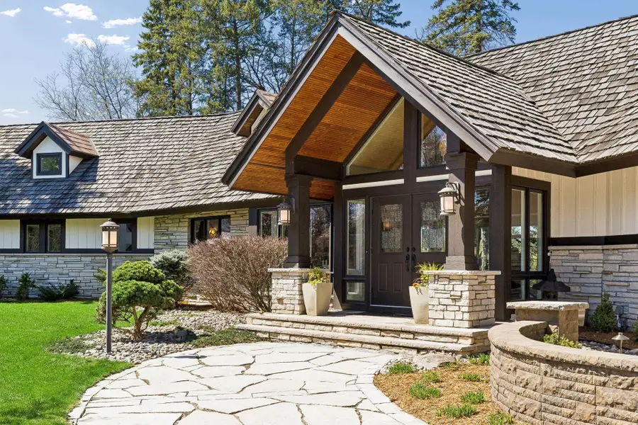 4812 W Sunnyslope Road, Minneapolis, MN 55424 - #3