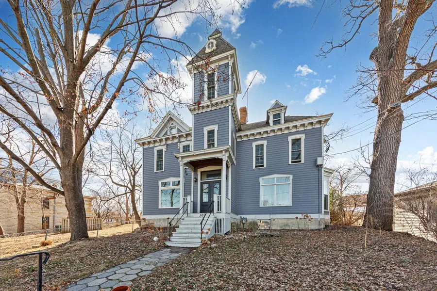 307 Walnut Street #5, Saint Paul, MN 55102 - #2