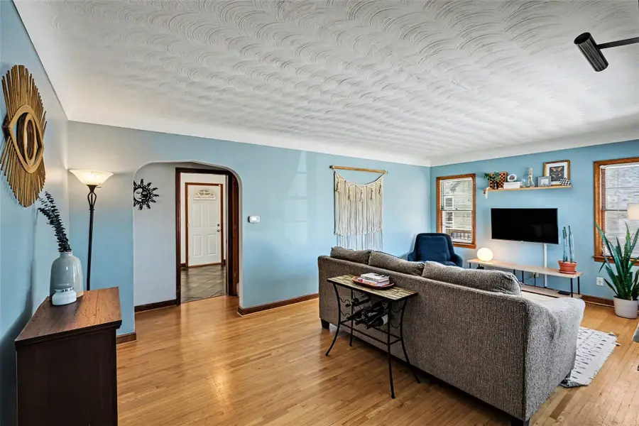 2016 Sherwood Avenue, Saint Paul, MN 55119 - #2