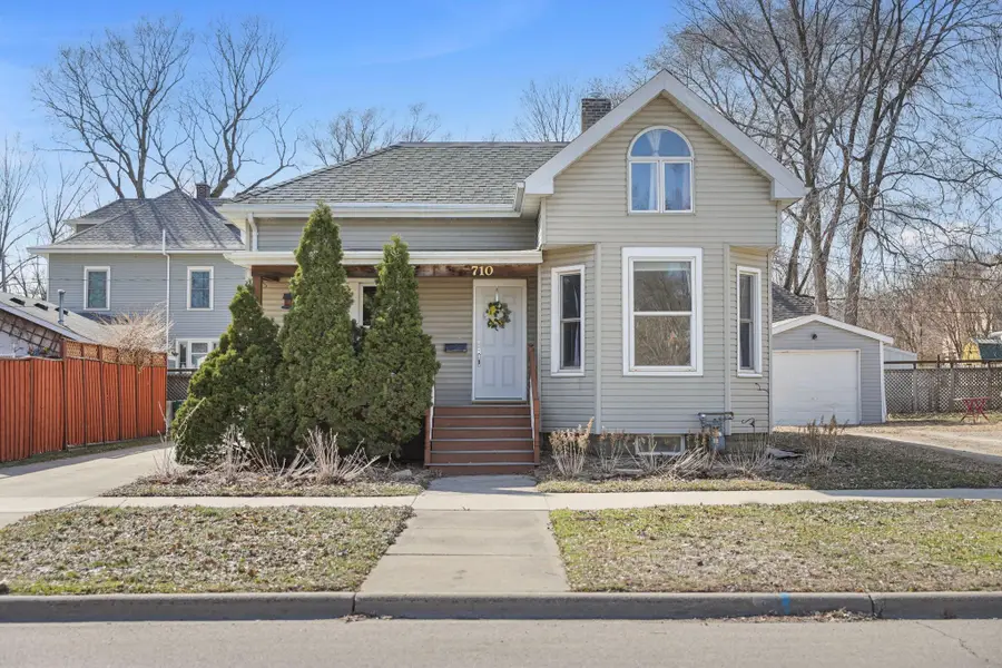 710 1st Avenue Nw, Faribault, MN 55021 - #2