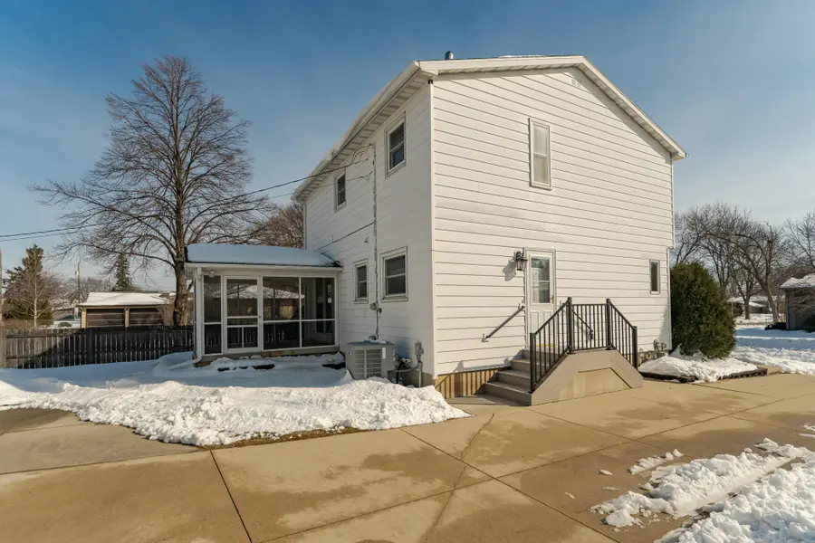 3917 16th Avenue Nw, Rochester, MN 55901 - #3